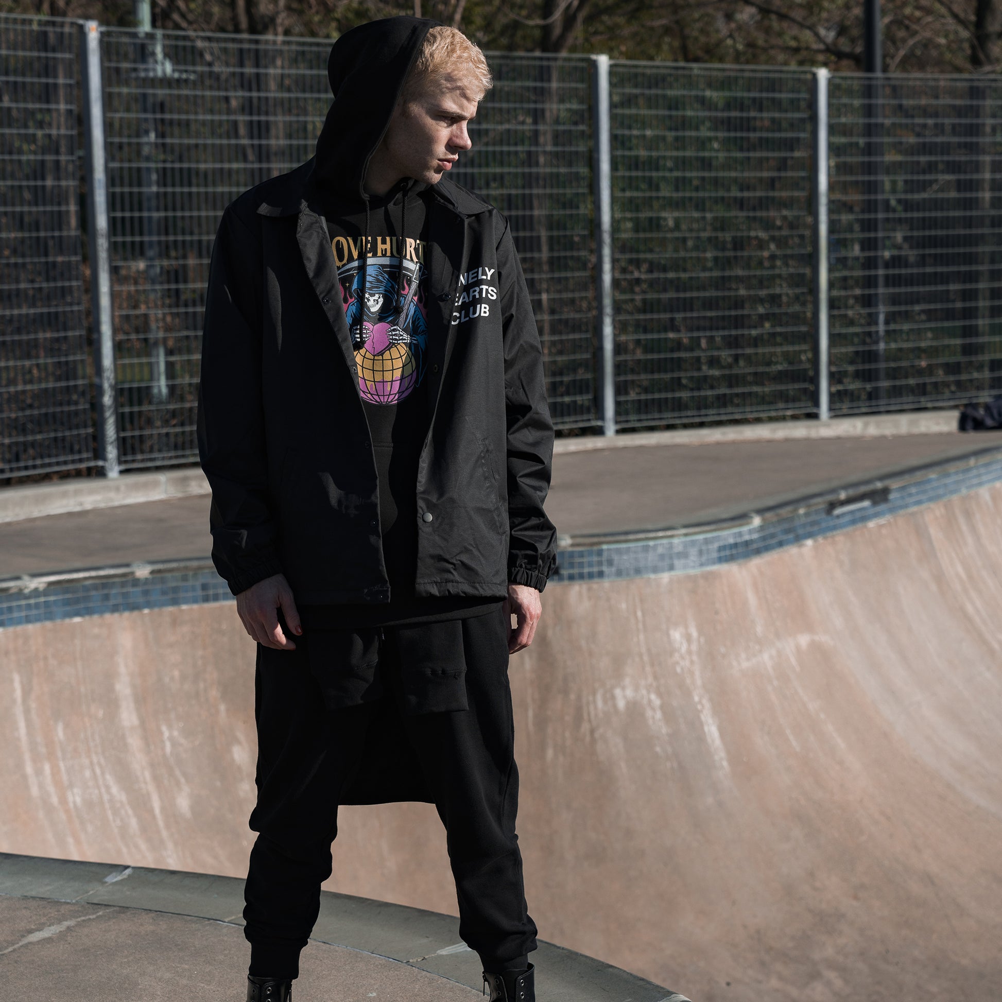 Love Hurts Hoodie – Lonely Hearts Club